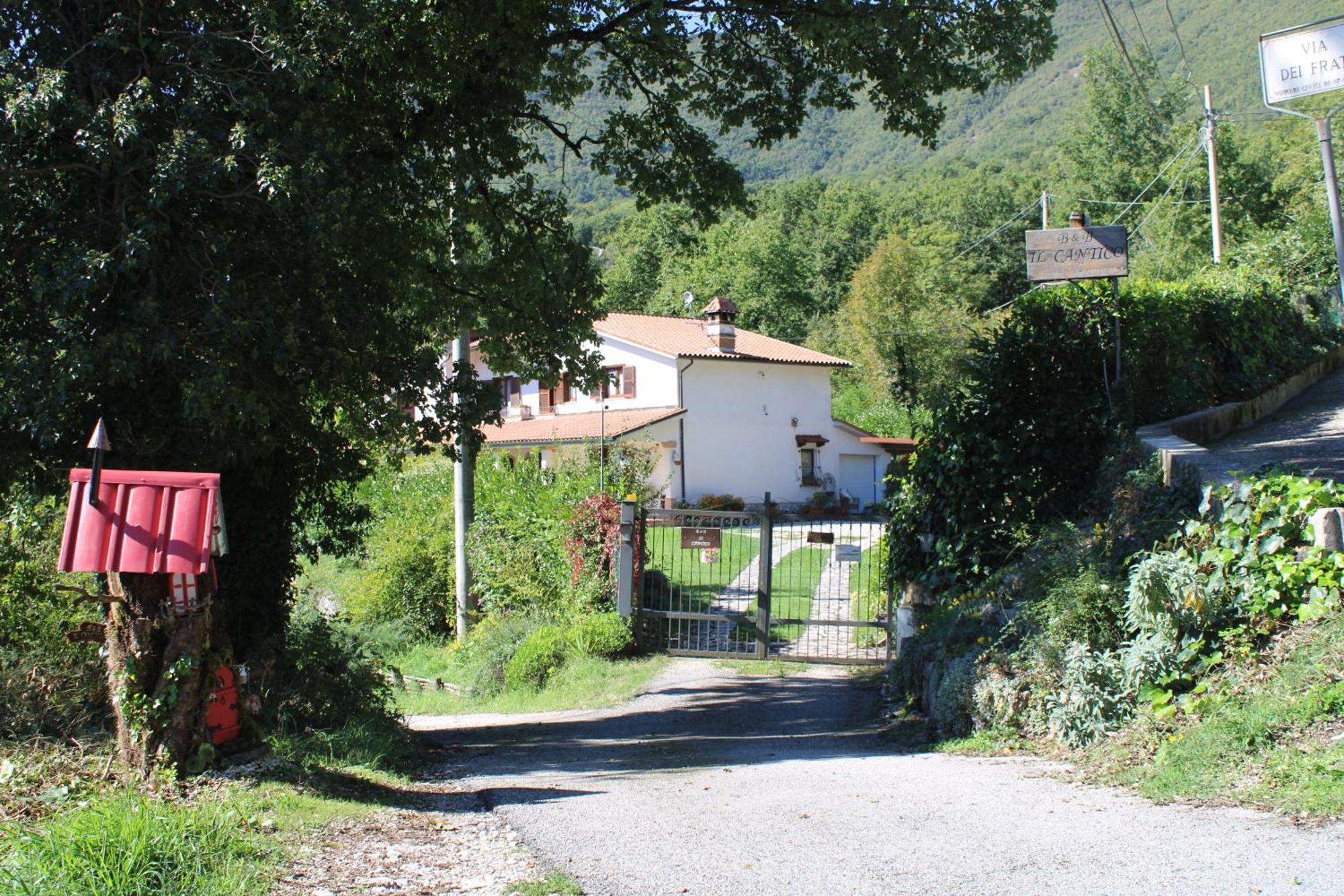 B&B Il Cantico Greccio Zewnętrze zdjęcie